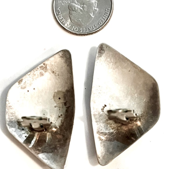 Signed - Sam Lovato, Old Pawn Sterling Silver Onyx clip back Earrings - Picture 3 of 11